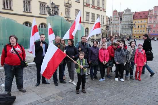 Белорусы отметили День Воли во Вроцлаве (Видео)
