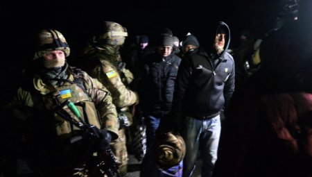 ДНР: силовики задерживают мирных граждан и меняют их на пленных
