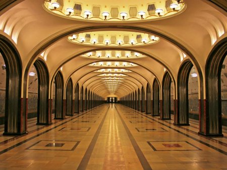 Московское метро стало длиннее на 3 километра за первый квартал 2015 года