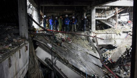 Миссия ОБСЕ: два тела в камуфляже найдены в здании донецкого аэропорта