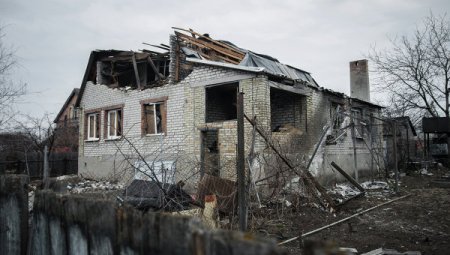Власти Донецка: возобновились обстрелы в районе аэропорта