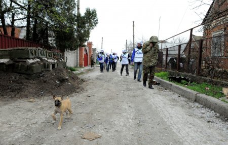 ОБСЕ сообщает о тяжелых вооружениях в "запретной зоне" на Украине