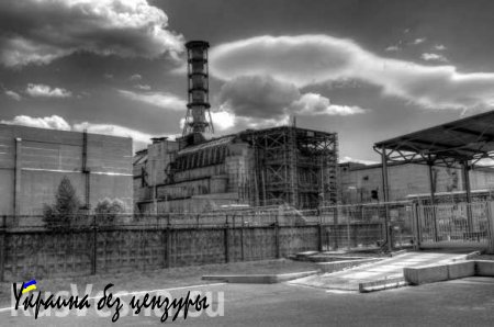 Порошенко выпрашивает деньги на саркофаг для Чернобыльской АЭС