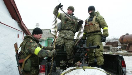 Силовики укрепляют ряд позиций в Донбассе, отмечают наблюдатели ОБСЕ