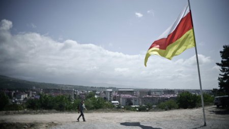 Представительства ДНР и ЛНР открылись в Южной Осетии
