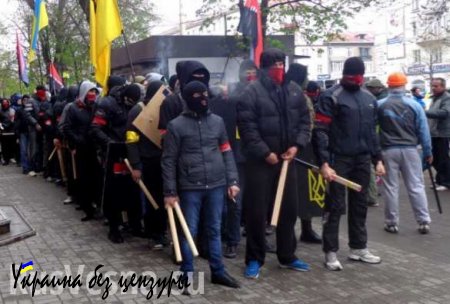 «Правый сектор» обещает «всеми методами» сорвать коммунистический марш 1 мая в Киеве