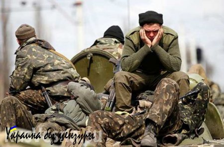 Украинские солдаты записали видеообращение к Порошенко, требуя демобилизации (ВИДЕО)