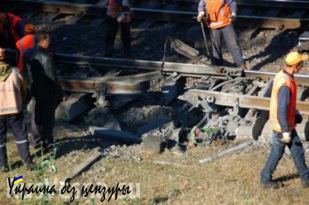 Взрыв железнодорожного моста в Одессе — подробности