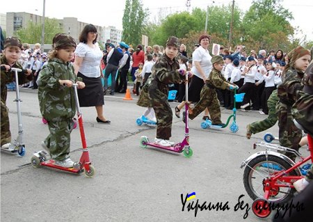 Парад "детских войск" пройдет в одном из городов России