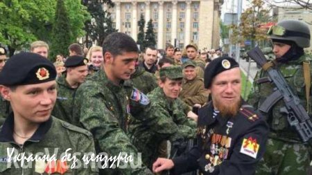 Моторола и Гиви на Параде Победы 9 Мая в Донецке (ВИДЕО+ФОТО)
