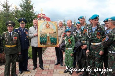 В России провели церковную службу с иконой Сталина