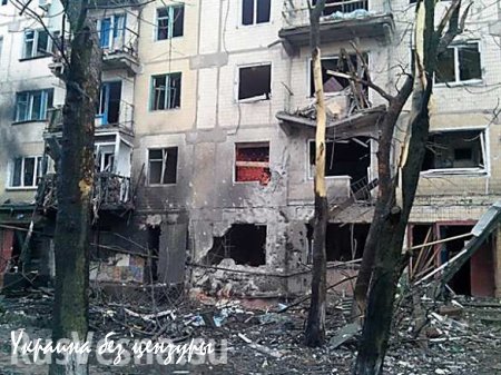 Четыре жилых дома Горловки разрушены в ходе ночного обстрела города