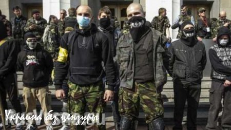 В «Правом секторе» началась мобилизация боевиков для отправки на Донбасс