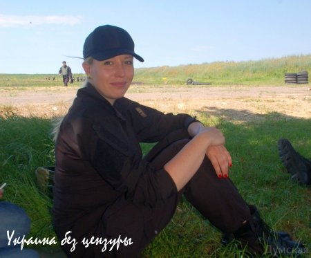 Зачем одесские спецназовцы обучали журналистов обращению с оружием? (ФОТО)