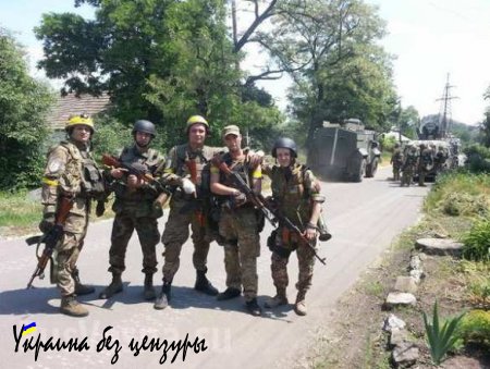 Первое боевое применение приобретенных Украиной бронетранспортеров Saxon (фото)