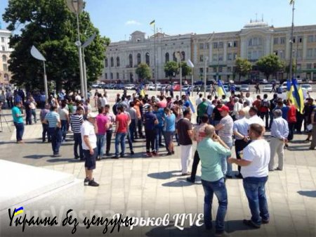 В Харькове иностранные студенты митингуют против расизма (ФОТО)
