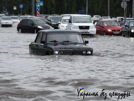 Сильный ливень затопил Тольятти