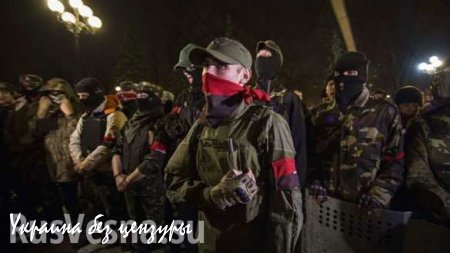 «Полная мобилизация!» — «Правый сектор» созывает пикет у админстрации президента в связи с событиями в Мукачево