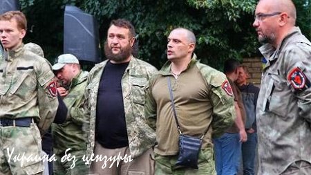 «Правый сектор» собирает «вече» на Майдане
