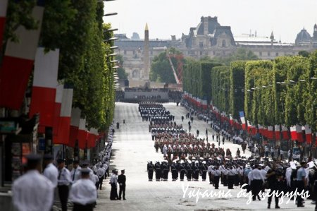 Французы с размахом отметили годовщину взятия Бастилии