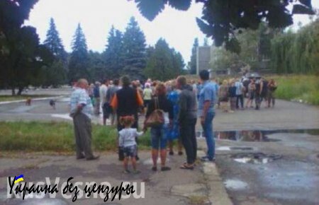 Жители Авдеевки протестуют против размещения техники ВСУ в жилых кварталах