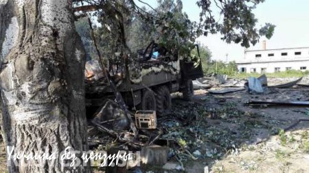 Ад под Мариуполем: взорван штаб 34-го батальона, уничтожен склад БК, сожжена техника (ФОТО)