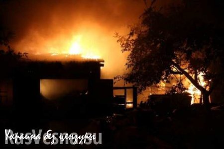 Обстрелом ВСУ повреждено до десяти зданий в селе Приморское на юге ДНР