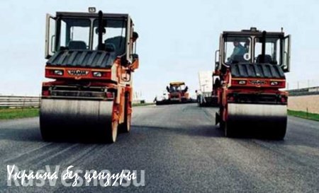 Власти Донецка завершили ремонт внутриквартальных дорог на 70% (ФОТО)