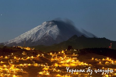 Саакашвили в багажнике, обезглавленный Ленин и рост рубля: фото дня