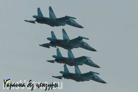 Фронтовые бомбардировщики ВВС России отбомбились на полигоне у побережья Азовского моря по мишеням с имитацией инженерных укреплений и техники противника (ВИДЕО)