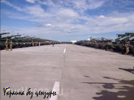 Подготовка к перемирию: Порошенко передает ВСУ 170 единиц техники. (Фото)