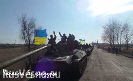 Прогресса по отводу вооружений нет, технику отводит только ДНР, — Захарченко