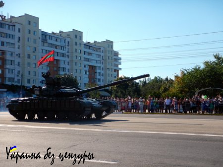 В Тирасполе прошел военный парад в честь независимости русского Приднестровья от Молдавии (ФОТО+ВИДЕО)