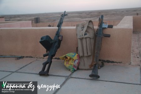 «ИГИЛ», могила шахида, идущие на смерть: корреспонденты ФАН передают с фронта (ФОТО+ВИДЕО)