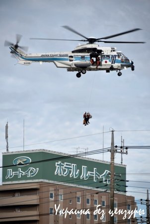 Жертвами наводнения в Японии стали два человека, пропали 25