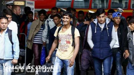 За сутки в Мюнхен прибыли еще 13 000 беженцев