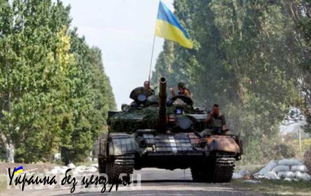 Ополченцы ДНР эвакуировали оставленный ВСУ на линии фронта танк с американским оборудованием