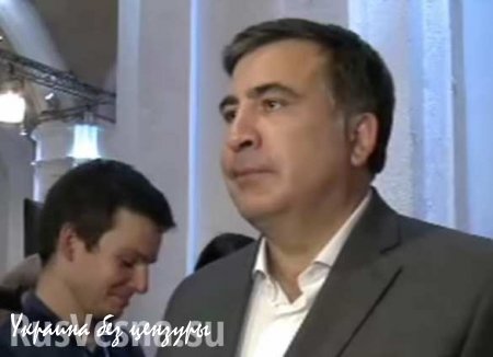 Саакашвили вошел в транс под гимн Украины (ВИДЕО)