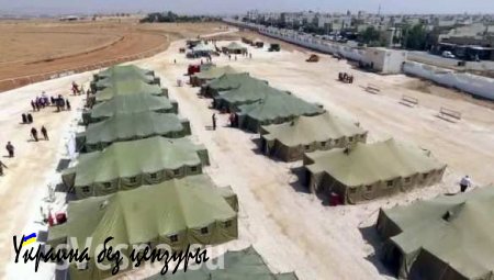 Сирия: первый лагерь для беженцев, построенный Россией, находится в 40 км от фронта (ВИДЕО)
