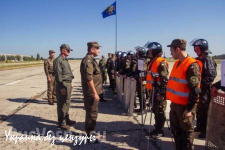 Нацгвардия Украины экстренно готовится разгонять Майдан (ФОТО)