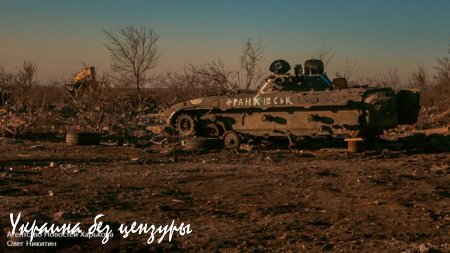 Время «консервов»: Киев не зря пугает тачанками и берданками (ФОТО)