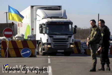 Власти Крыма: «ставки» за проезд фур в Крым выросли до тысячи долларов