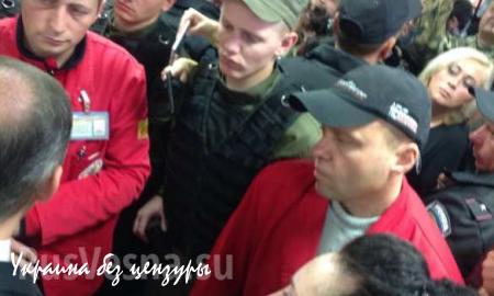 Ляшко с радикалами заблокировали заседание суда по Мосийчуку, подсудимый жалуется на ухудшение здоровья (ФОТО)