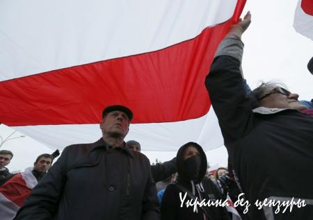 В Минске прошли массовые акции против Лукашенко