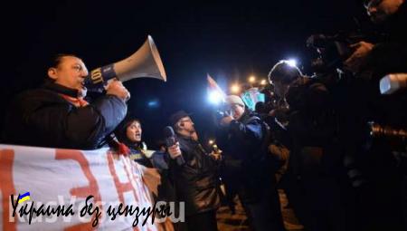 Несанкционированный митинг переместился к главной площади Минска