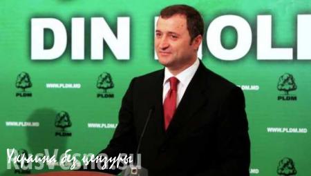 Лидер либерал-демократов Молдавии доставлен в антикоррупционный центр