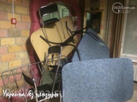 Выборы по-украински: в Мариуполе кандидата от Оппозиционного блока били и ставили на колени (ВИДЕО)