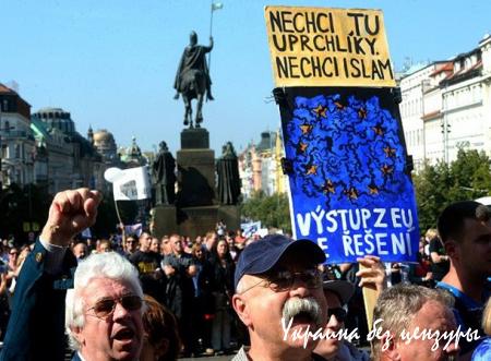 Президент Чехии отверг обвинения ООН в нарушении прав мигрантов