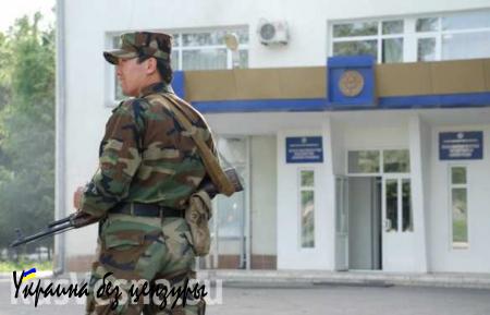 В ходе спецоперации в столице Киргизии погибли двое мирных граждан и боец СОБРа
