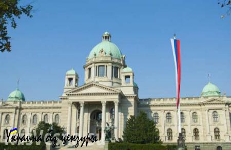 Россия и Сербия подписали ряд документов в сфере военно-технического сотрудничества и экономики